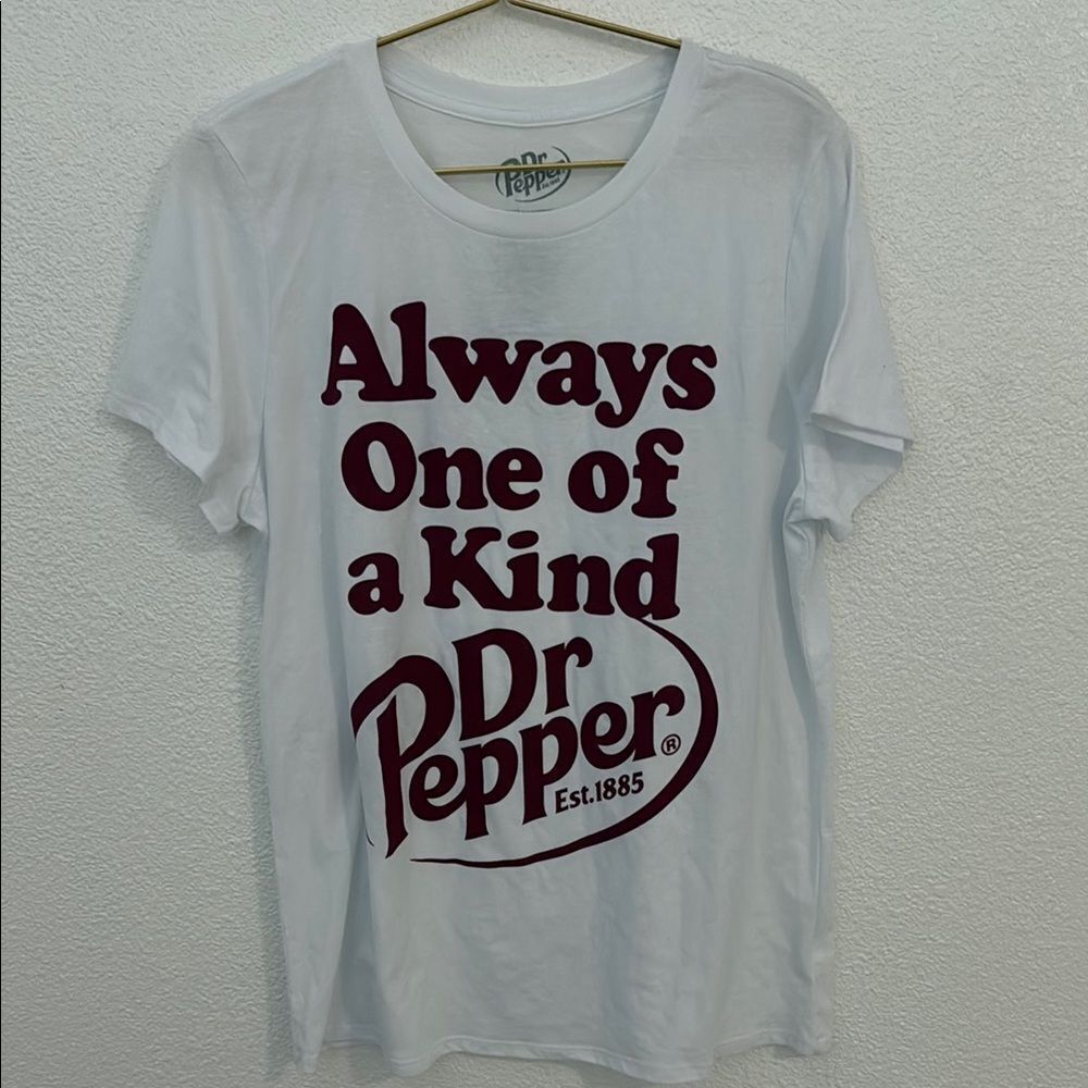 NEW- Dr Pepper White T-Shirt- Size XL
